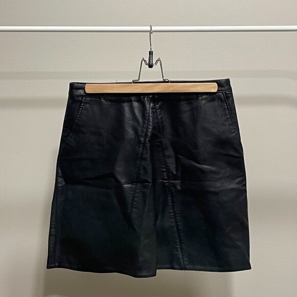 ZARA Basic Pleader A-line Skirt - Black - Size M - Picture 1 of 3